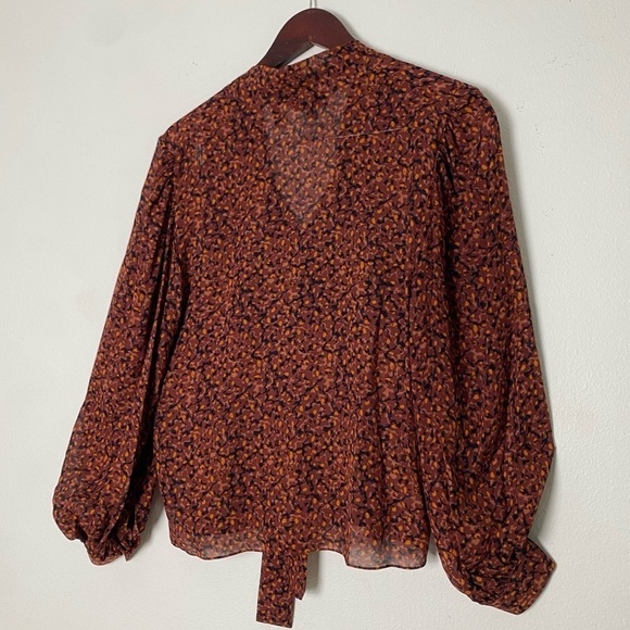 THEORY Blouson Sleeve Top in Floral Silk Crepe Brown Copper Size Small - Picture 12 of 15